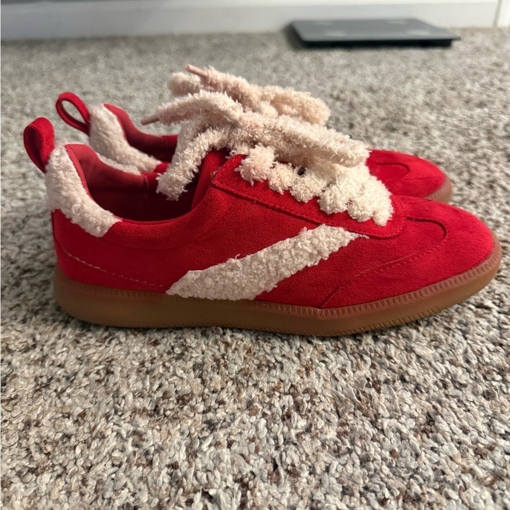 Coconuts by Matisse red sneakers with cream accents size 7.5